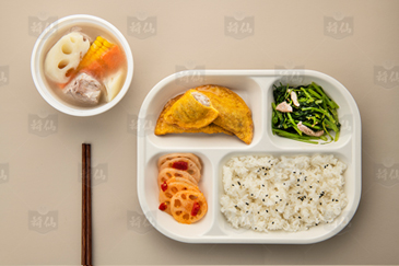 �ʰ�������